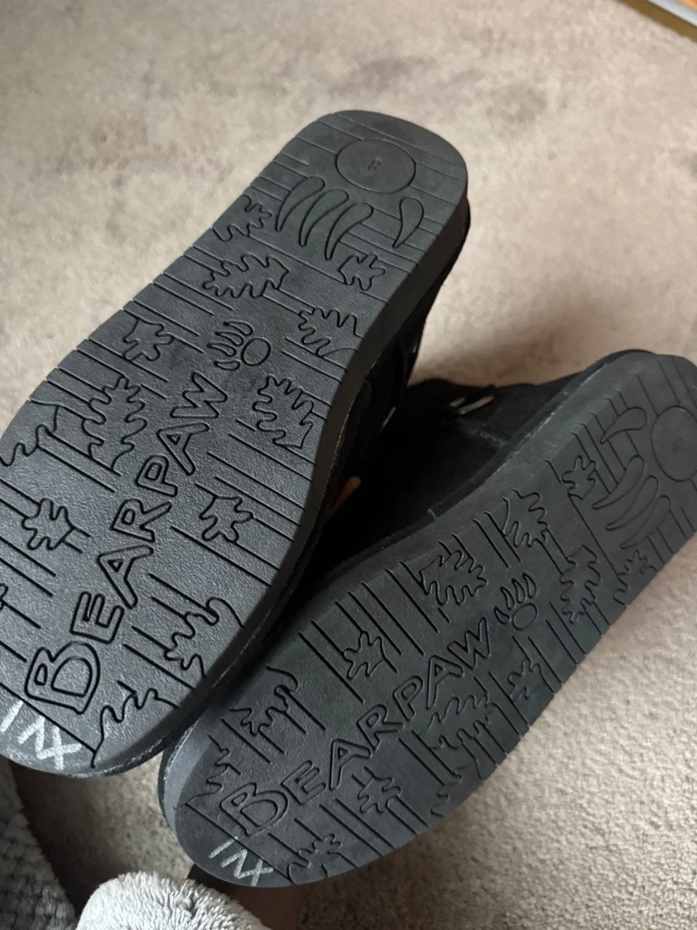 BearPaw nwt sb17